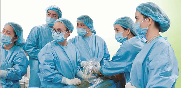 Niềm hạnh phúc của người thầy thuốc